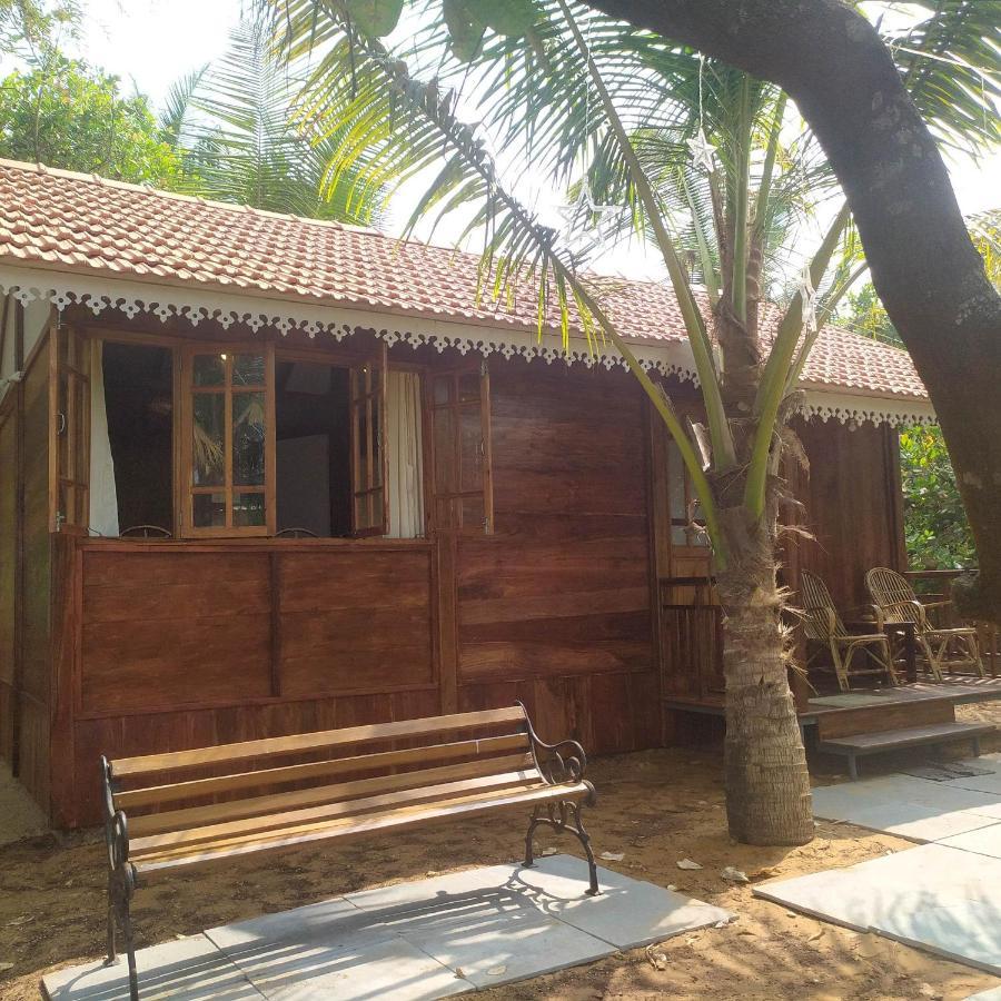 Palmeiral - Beachhouse Calangute Exterior photo